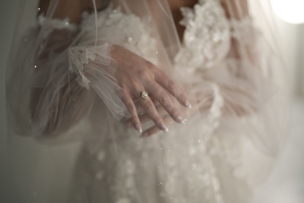 Isolda Marie Tilson lf ModWedding Studios