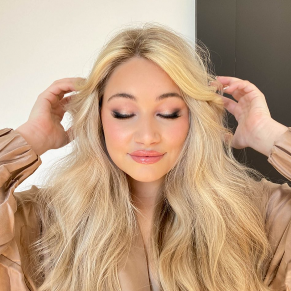 Hannah Elisabeth Makeup Artists Hannah Elisabeth Makeup Artists