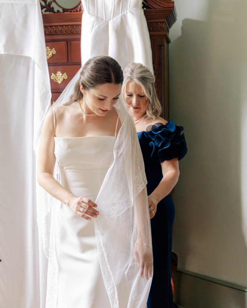 Hilary Elizabeth Photography Photographer