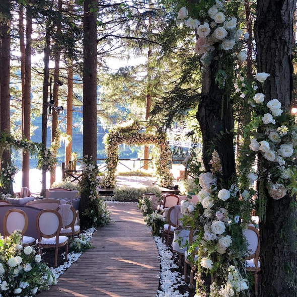 Cedar Lakes Estate Venues