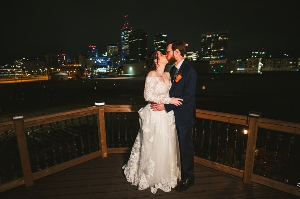 Westley Leon Studios Photographer photo