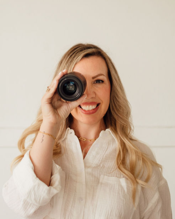Mandi Roach Photography